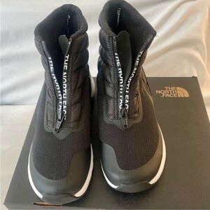 The North Face Black Insulated Boots